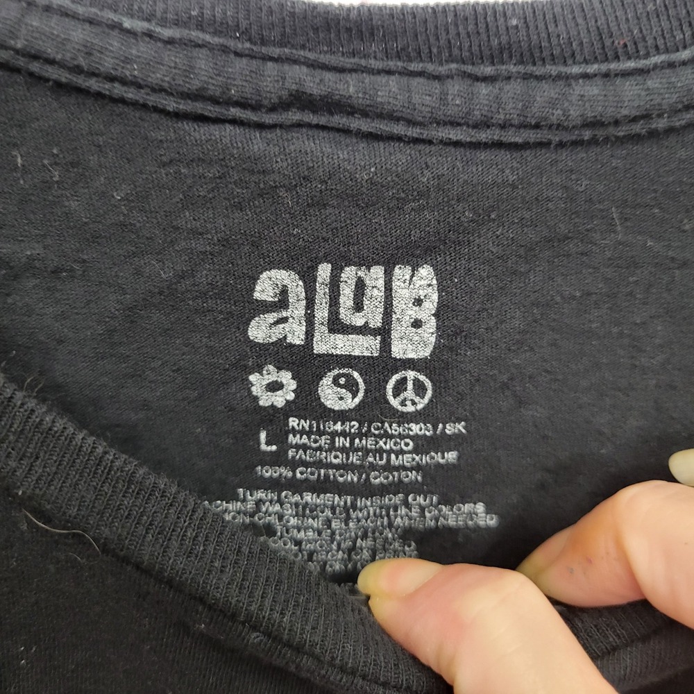 Alab Skater Tshirt Size L Grim Reaper Skateboarding At Night Streetwear Skeleton - Picture 5 of 8
